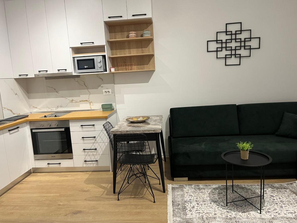 Comfy Nest Apartment- Free Parking تيرانا المظهر الخارجي الصورة