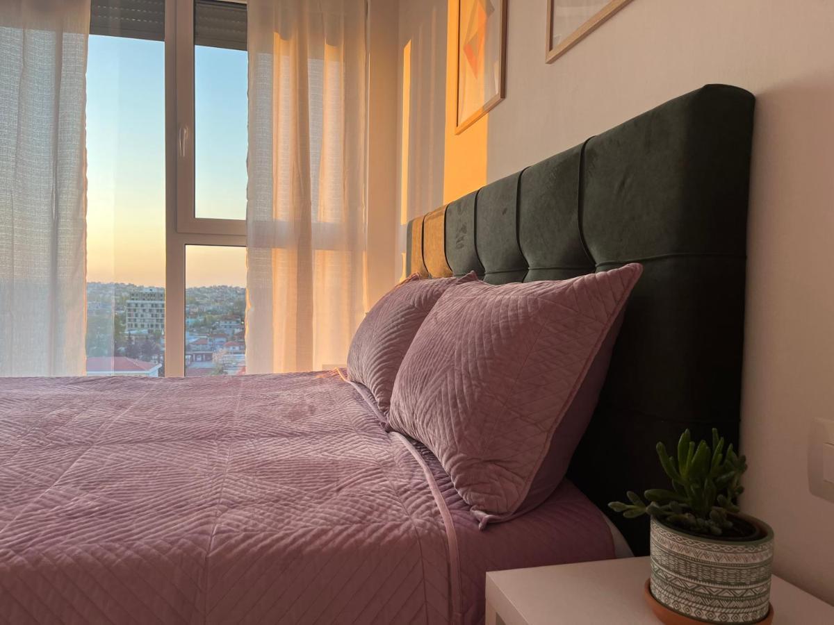 Comfy Nest Apartment- Free Parking تيرانا المظهر الخارجي الصورة