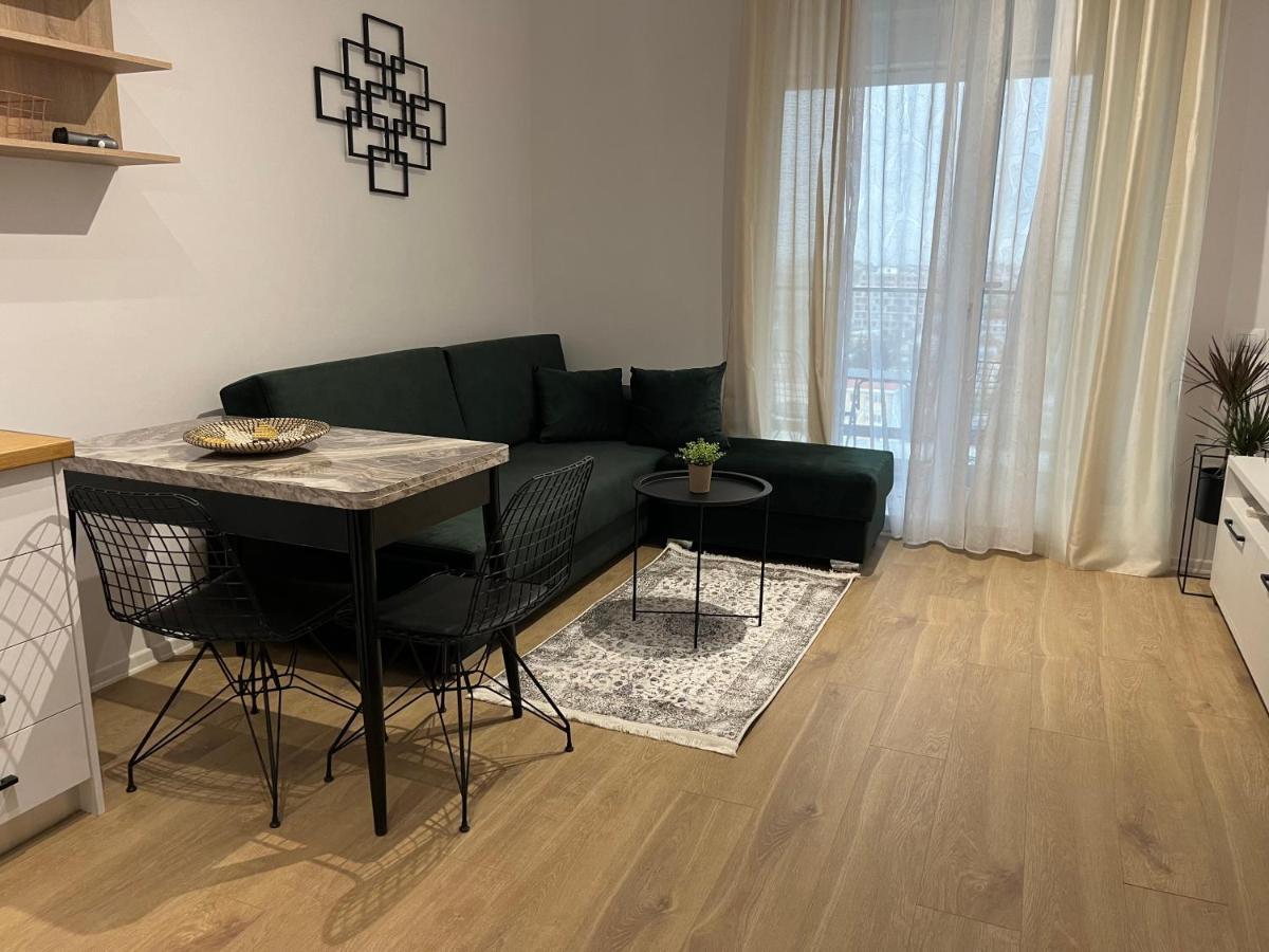 Comfy Nest Apartment- Free Parking تيرانا المظهر الخارجي الصورة